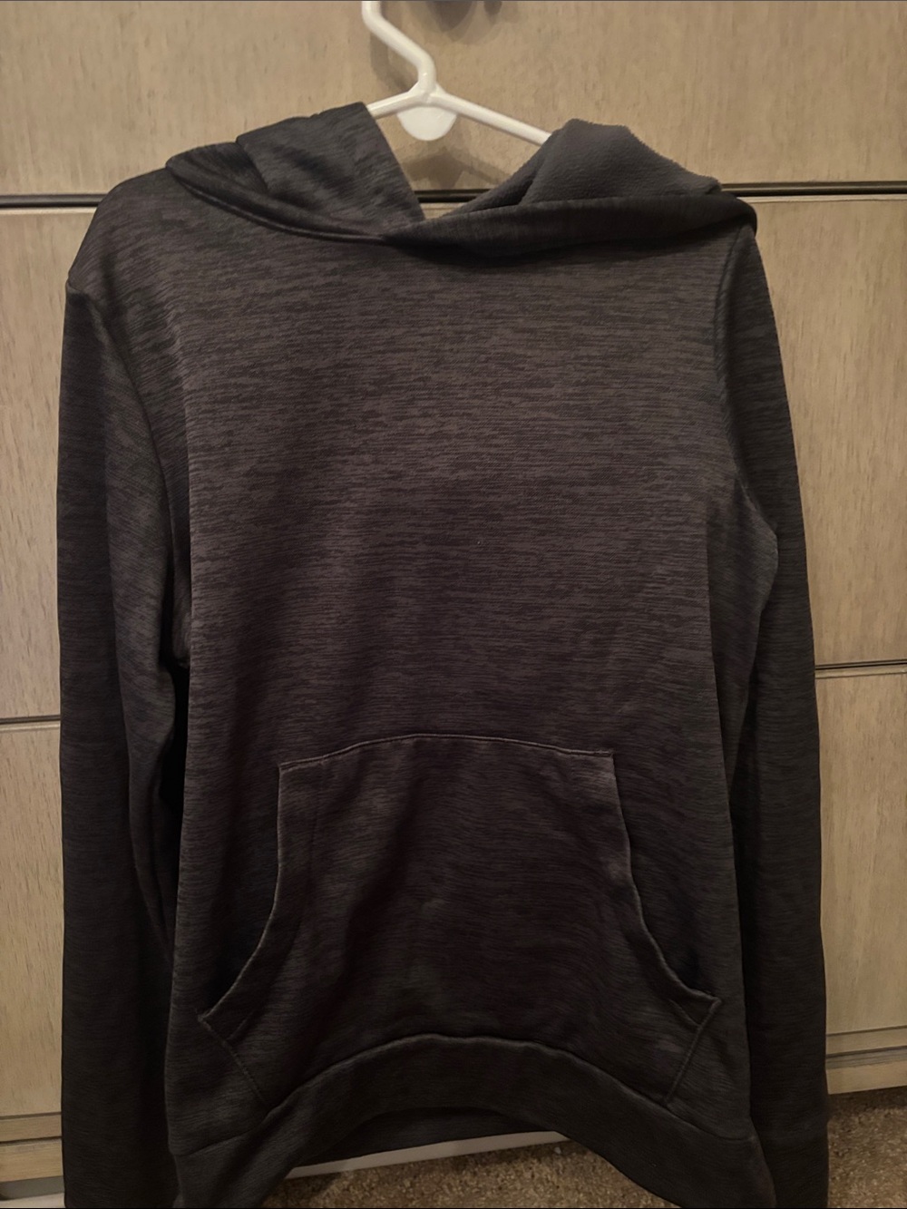 DSG Kid’s Charcoal Hooded Sweatshirt size M